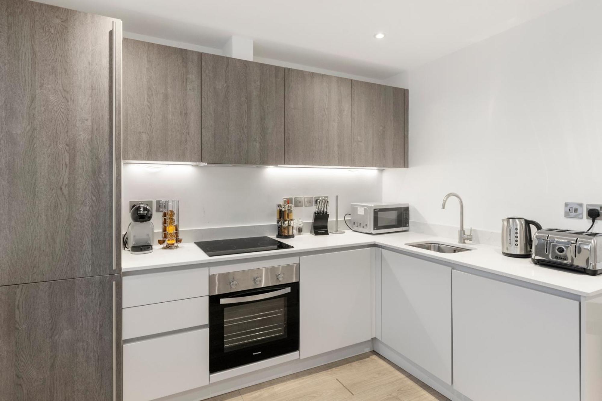 Luxurious 2 Bedroom - Apartment - Central Location London Eksteriør bilde