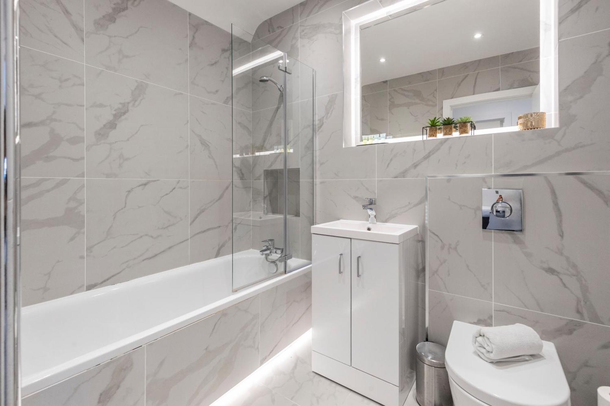 Luxurious 2 Bedroom - Apartment - Central Location London Eksteriør bilde